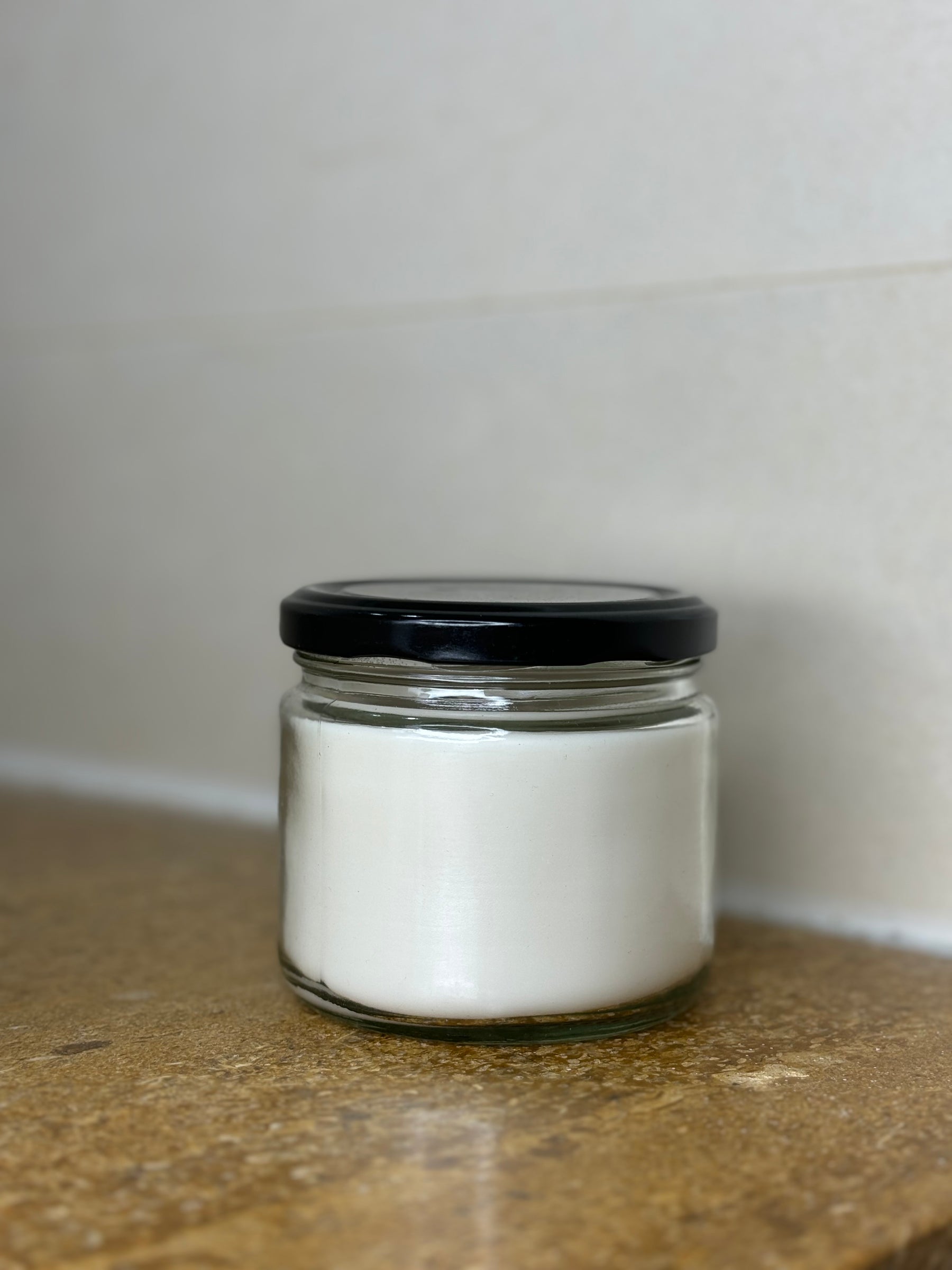 Ananda Soy Wax Candle – Lavender & Ocean Breeze Aromatherapy Jar