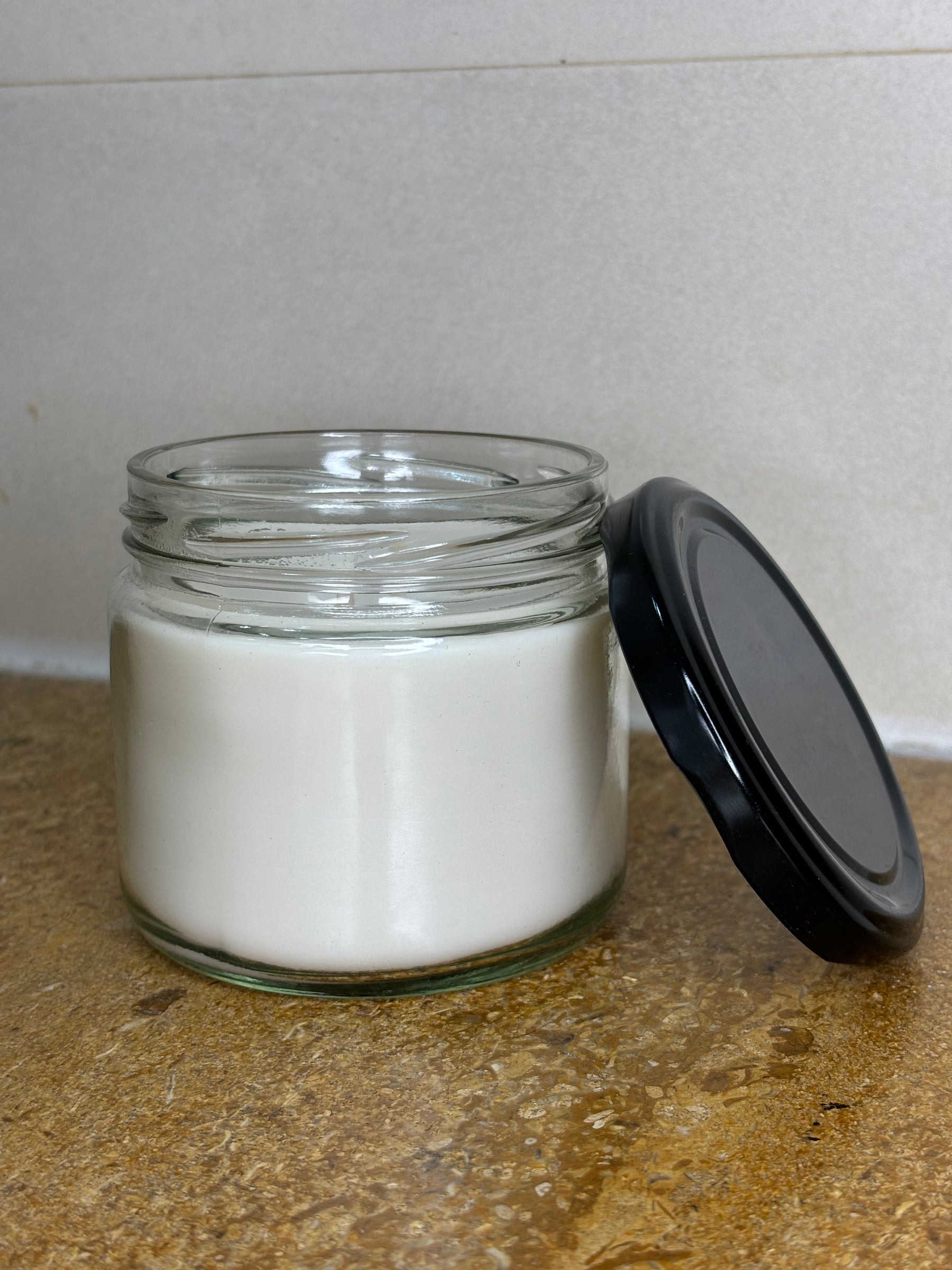 Ananda Soy Wax Candle – Lavender & Ocean Breeze Aromatherapy Jar