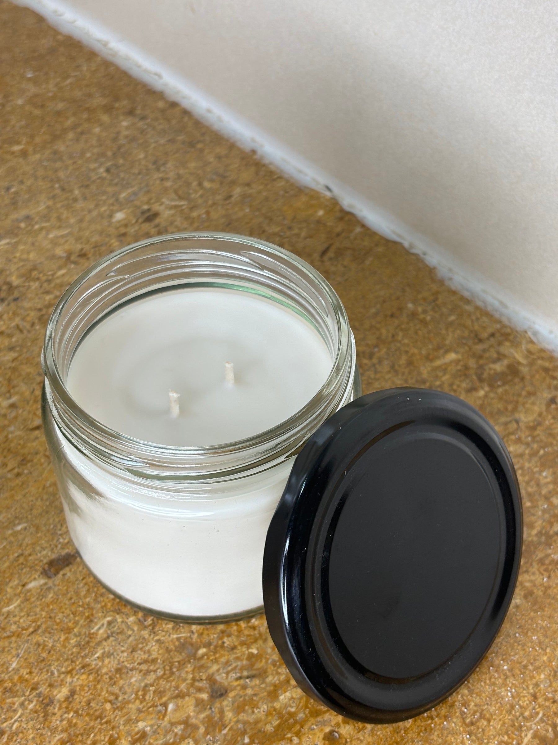 Ananda Soy Wax Candle – Lavender & Ocean Breeze Aromatherapy Jar